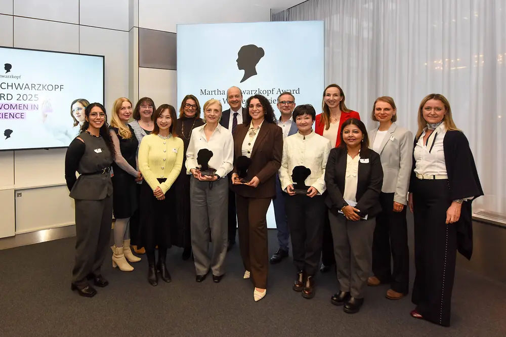 
今年の受賞者のイノベーション、パイオニア精神ならびにその研究の高い意義は、専門審査員を十分に納得させるものでした。